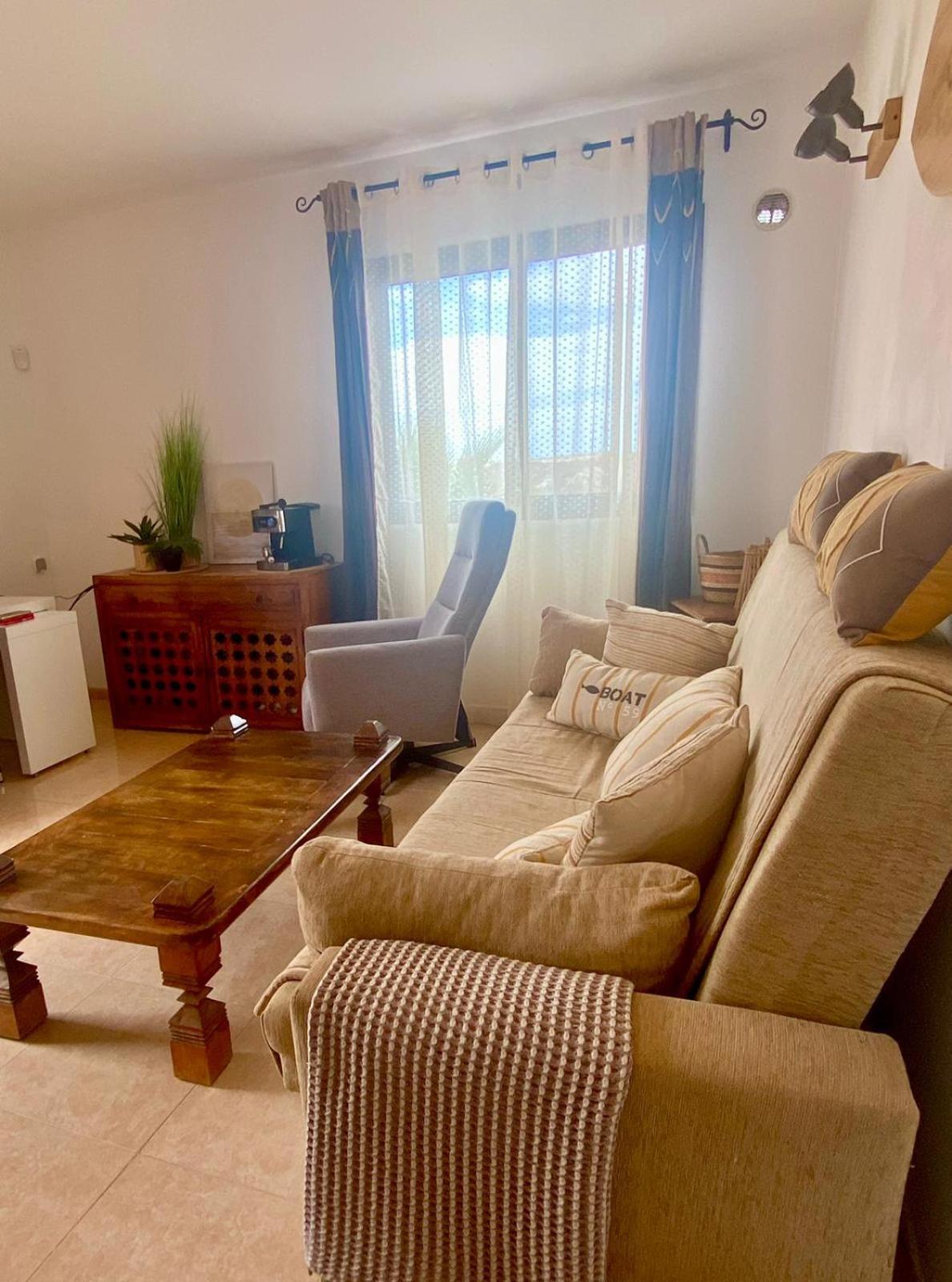 Adamsurfcom Apartment Corralejo Luaran gambar